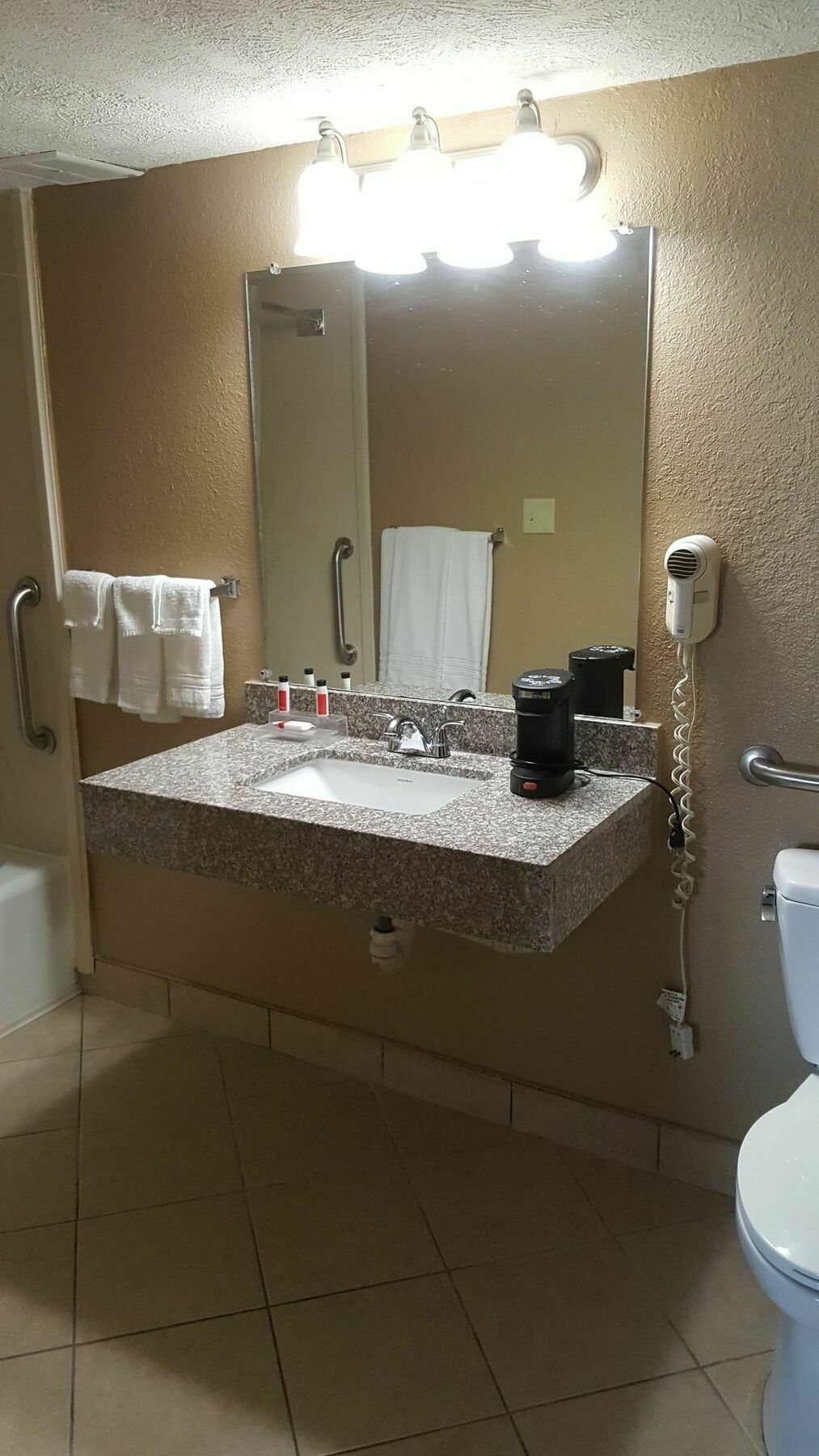 Quality Inn Джорджтаун Экстерьер фото